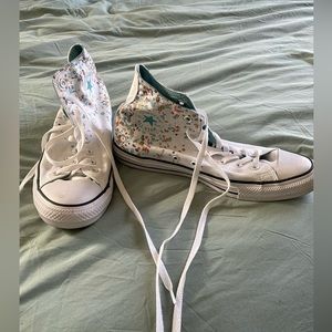 White Confetti Chuck Taylors, Men’s Size 10